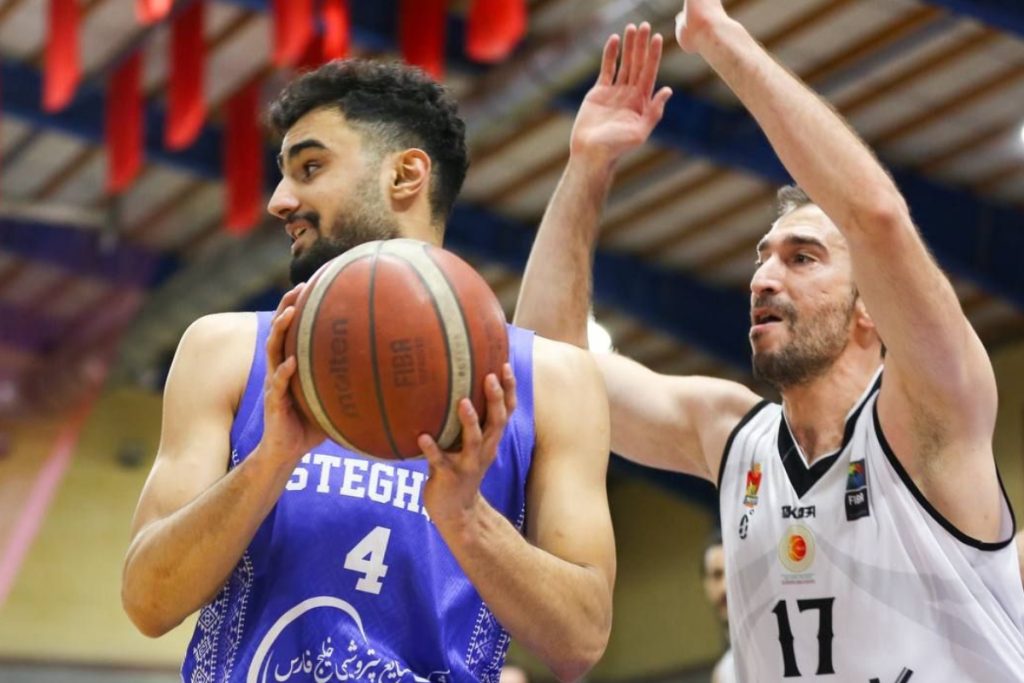 خلاصه بازی های سوپر لیگ بسکتبال اقایان ۱۶ بهمن ۱۴۰۴